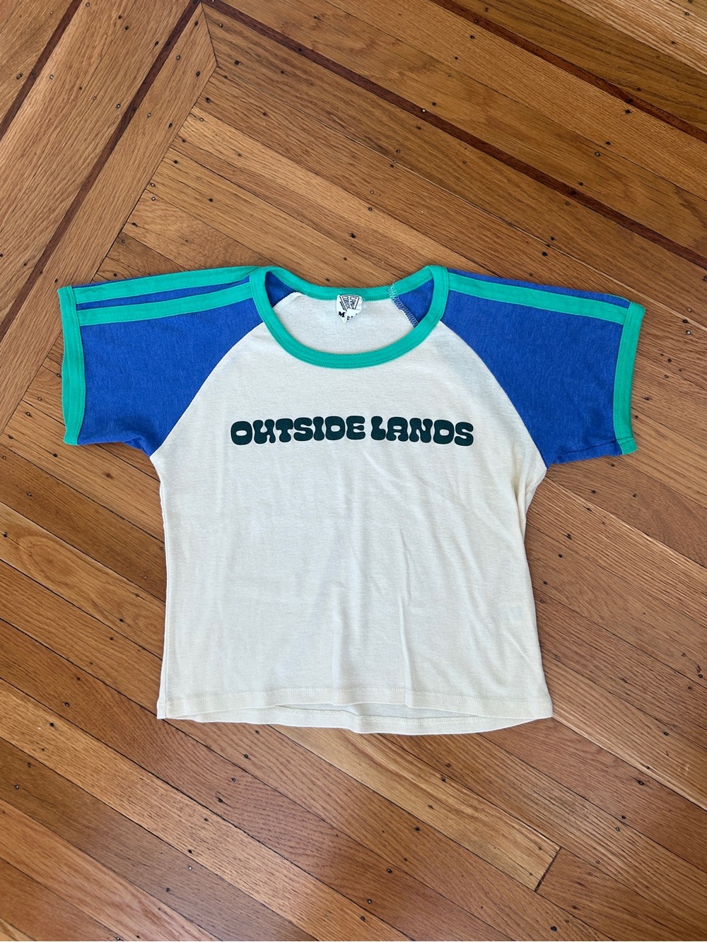 Outsidelands x Camp Collection Retro Ringer Raglan Babydoll Tee Medium Women